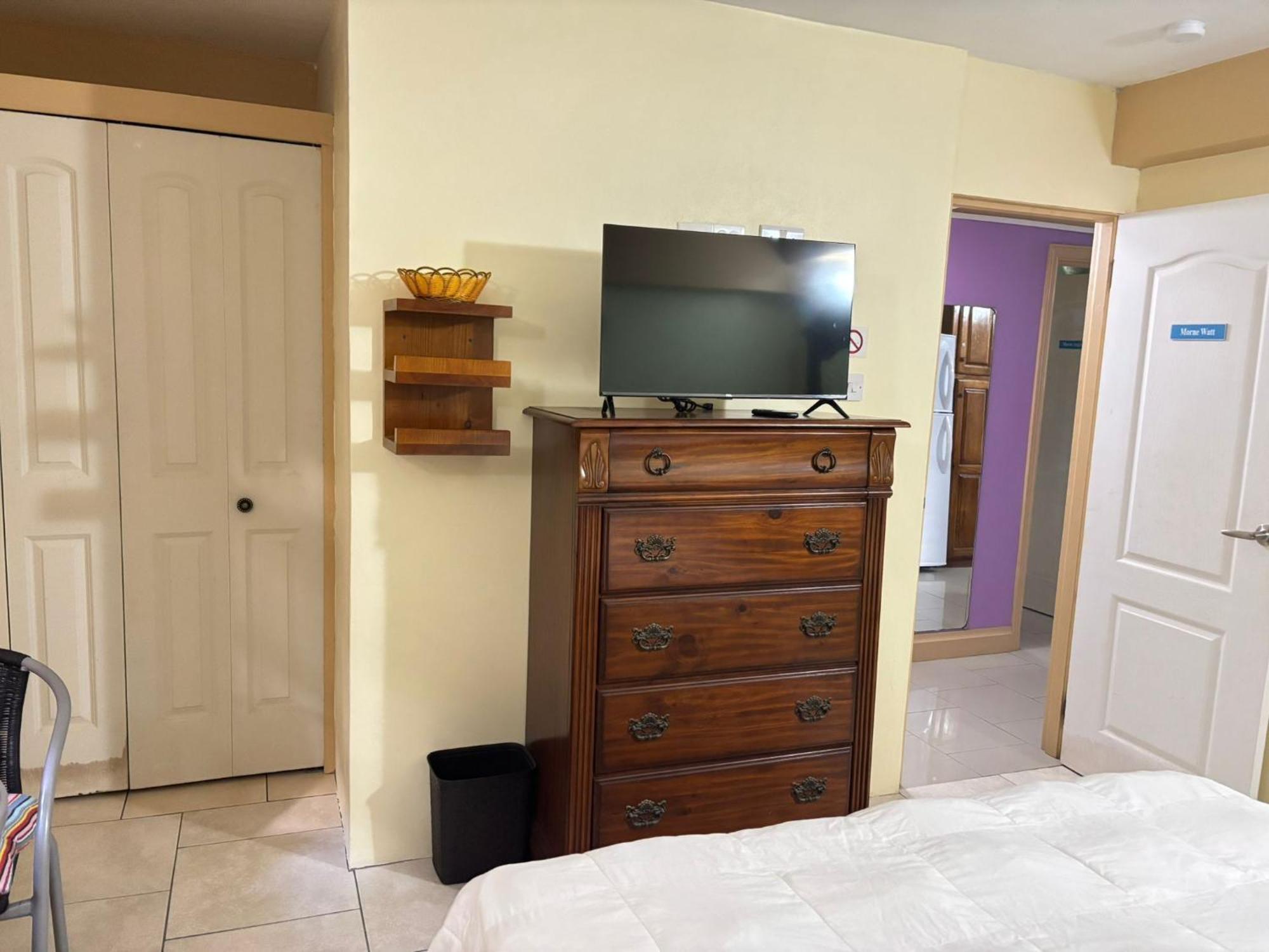 Bed and Breakfast Matthew'S Miracle View Roseau Exterior foto