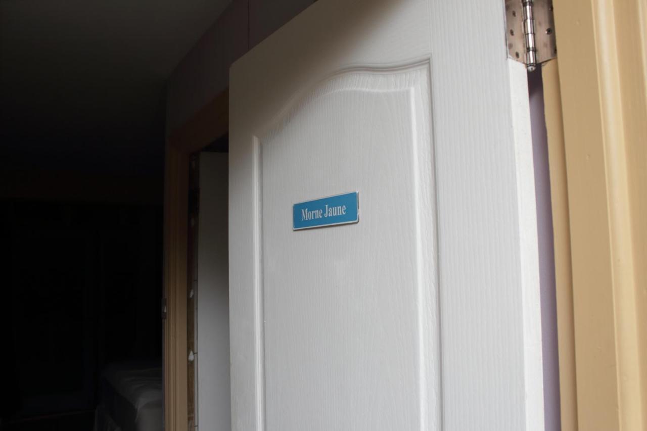 Bed and Breakfast Matthew'S Miracle View Roseau Exterior foto